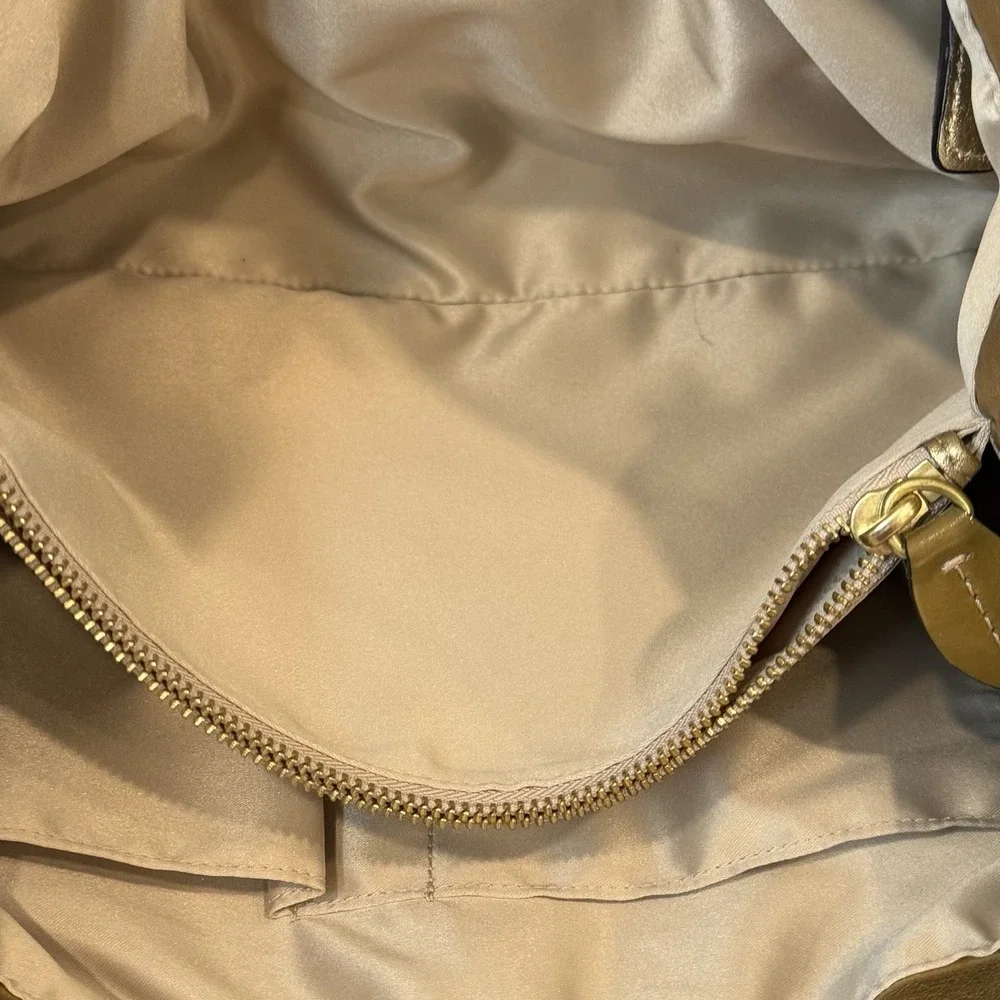 Authentic Vintage Coach Signature Tote Bag No. G0993-14433‎ Gold Leather Y2K 00s